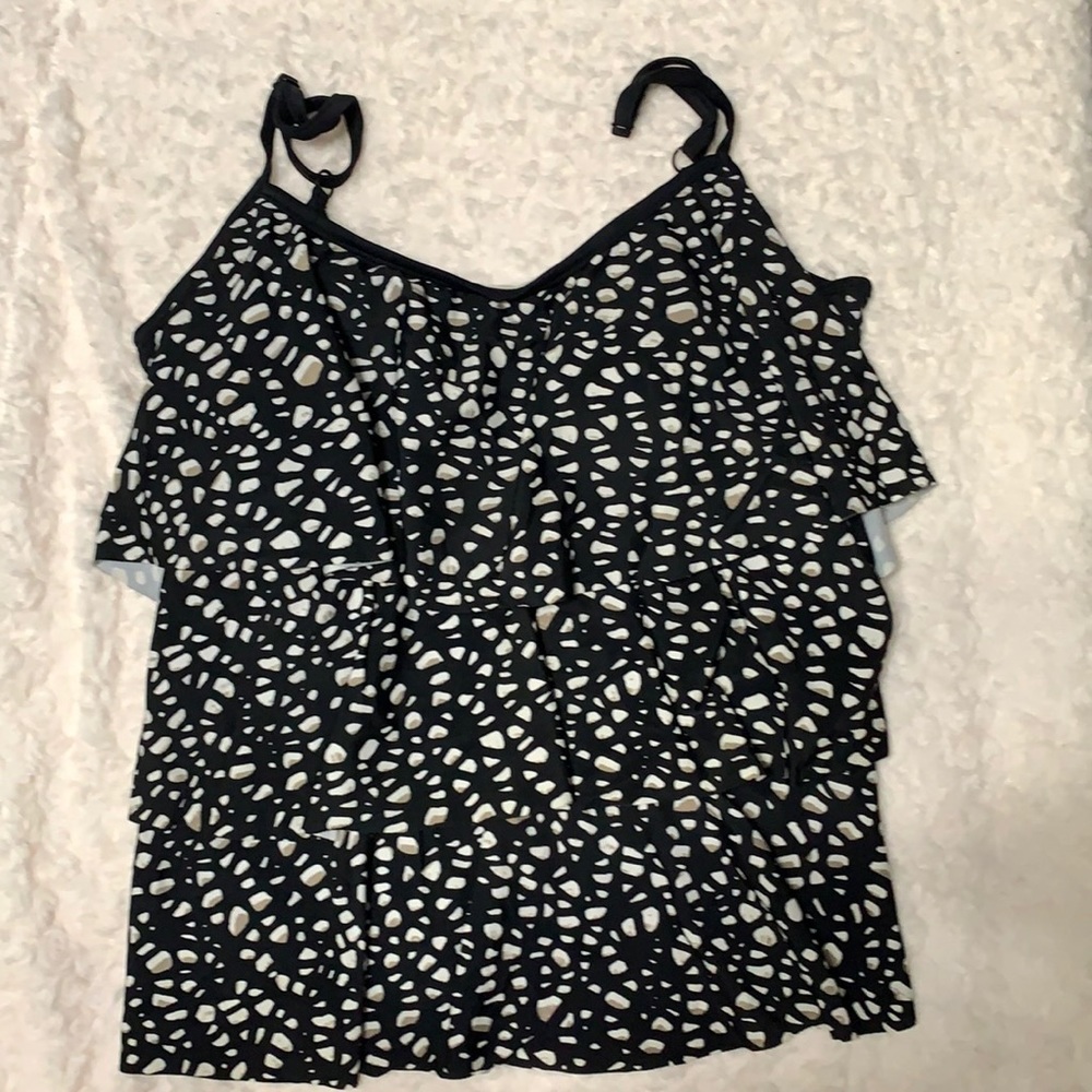 Black and White Layered Swim Top by Azul Sz16